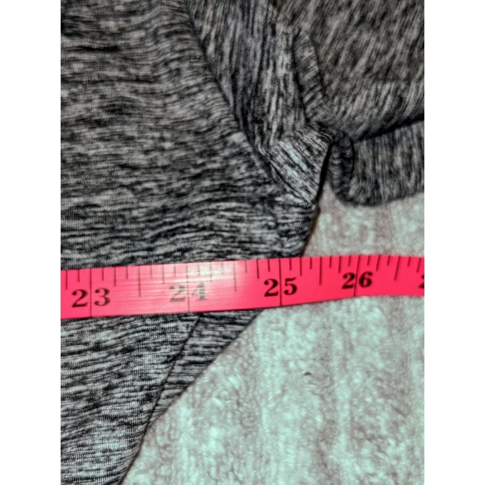 Zella Gray Cropped Pullover Drawstring Mock Neck Long Sleeve Top Size L NWOT‎